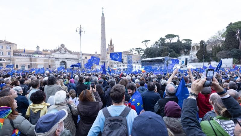 Donne, giovani, bambini:


incontro tra generazioni nel nome di Ventotene 