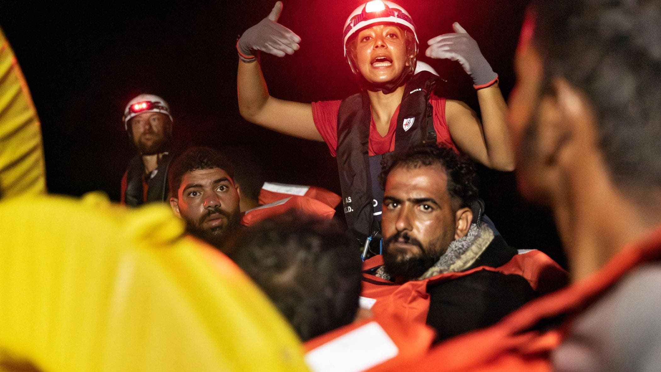 Saveggraggi Denizde, Acil Durum Gemi, Libya SAR bölgesinde 35 gemi enkazı göçmeni kurtardı