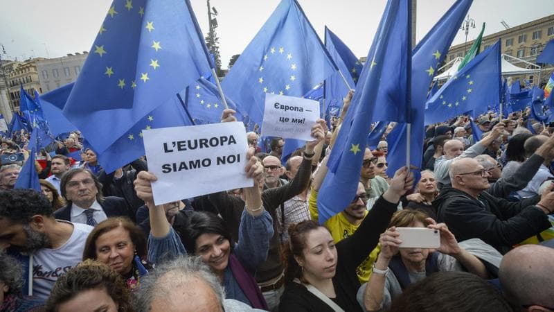 È ora di ripensare alla Costituzione europea