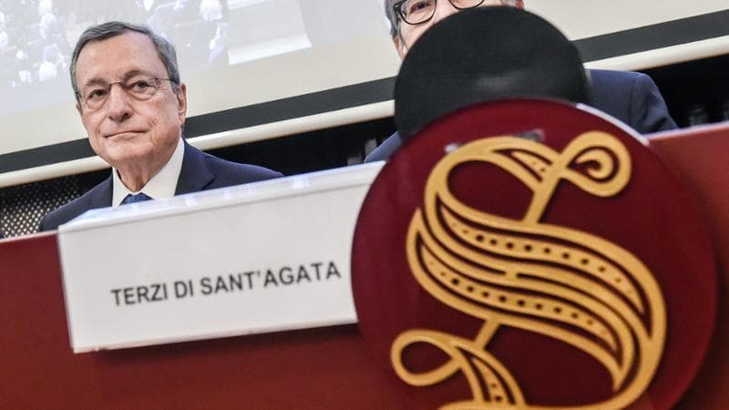 Mario Draghi nella sala Koch del Senato