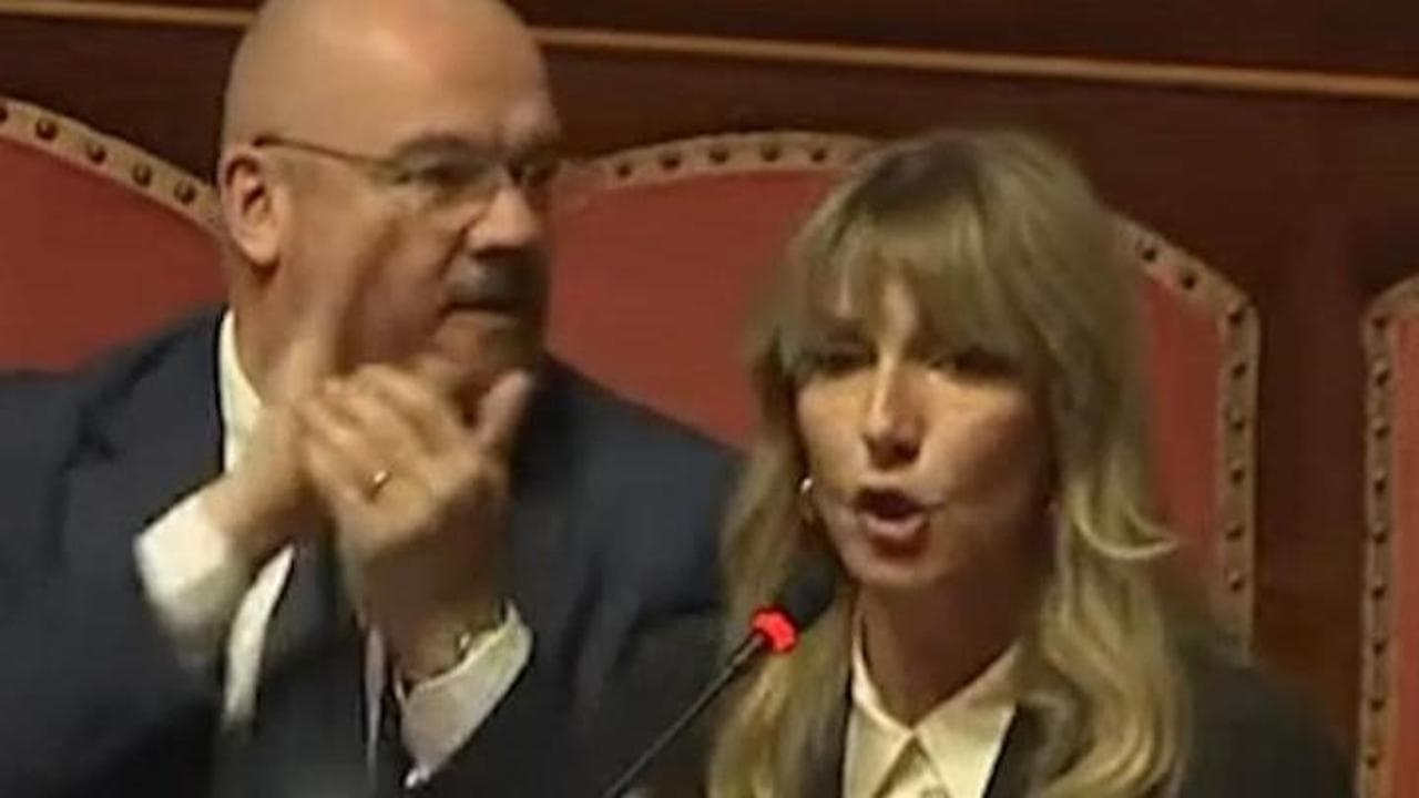 Nuovo scontro in Senato sul Manifesto di Ventotene, Paita: "Meloni vergognosa". Urla da destra