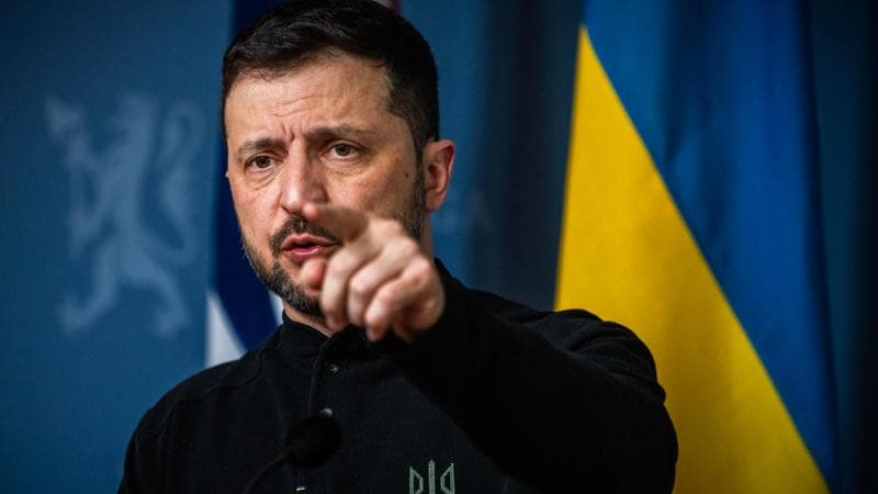 Riad, lunedì vertice Usa-Russia. Zelensky: “Più pressioni su Putin”