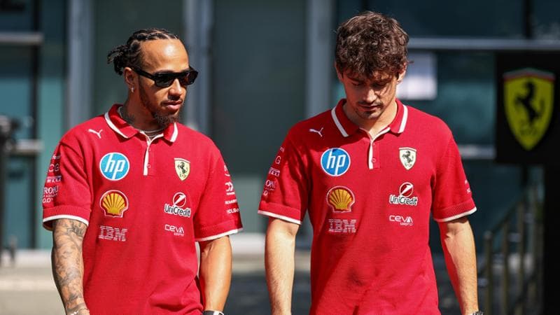 Lewis Hamilton e Charles Leclerc