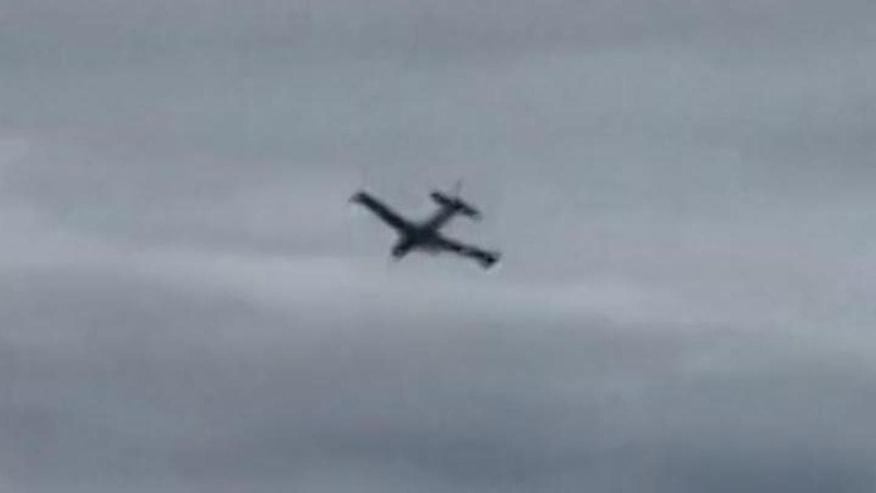 Sudafrica, tragedia all'air show: il pilota perde il controllo e si schianta