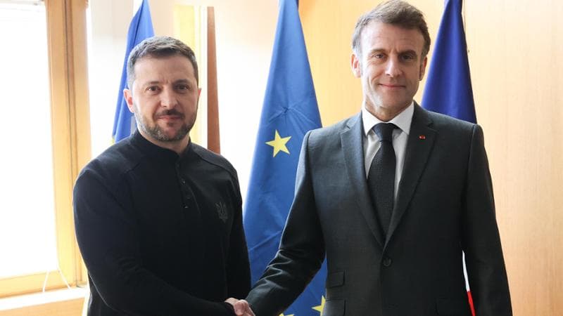 Zelensky all’Eliseo vede Macron, piano dei volenterosi per Kiev
