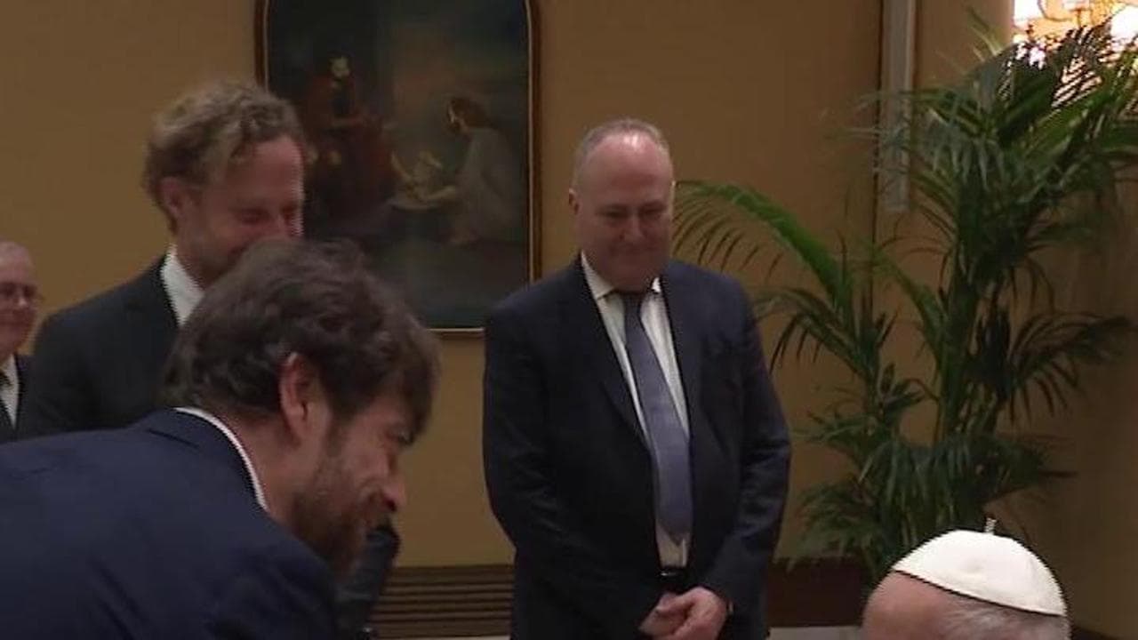 Giovanni Scifoni, i carcerati, i tossicodipendenti e il Papa: "Cosa non ti perdoni?"