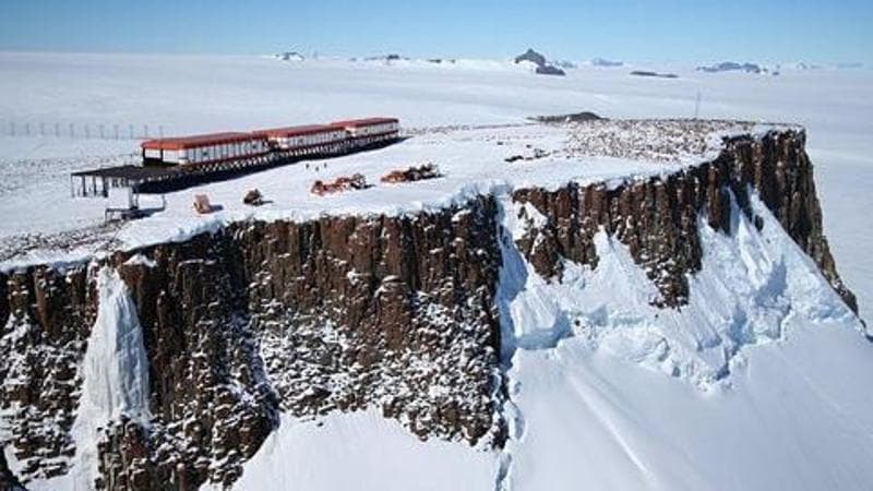 Sbroccare tra i ghiacci: l’inverno difficile degli scienziati in Antartide