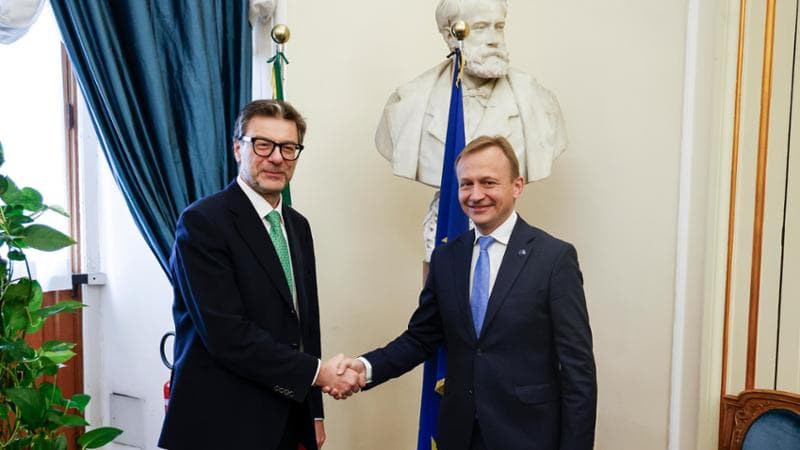 Giancarlo Giorgetti e Piotr Serafin&nbsp;
