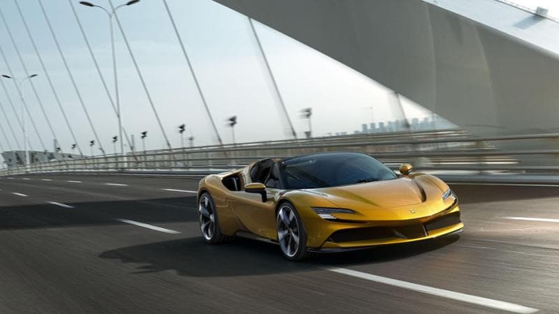 L’indotto italiano trema: “Per noi effetti doppi”. E Ferrari alza il listino per gli Usa