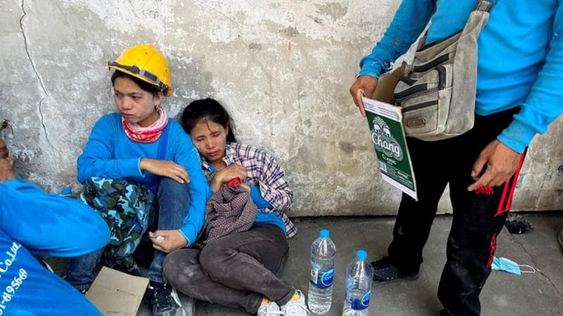 Myanmar, la trappola del monastero: cinque bambini e un novizio morti nel crollo