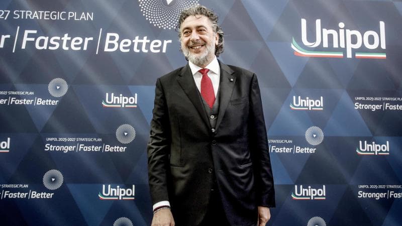 Carlo Cimbri, presidente Unipol, presentazione del nuovo piano strategico 2025-27 a Milano, 28 marzo 2025. ANSA/MOURAD BALTI TOUATI
