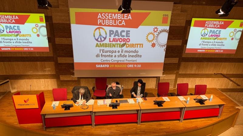 Landini: “No al riarmo, scelta sbagliata. Svolta autoritaria in Italia”