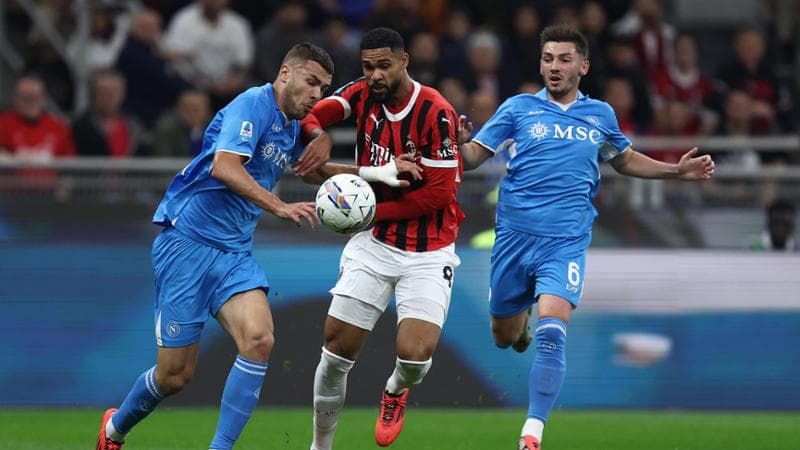 Loftus-Cheek in azione durante la gara d'andata