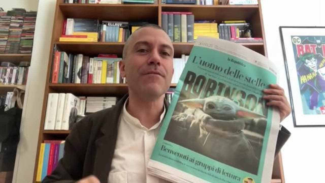 Saverio Raimondo: "Problemi con l'ora legale? Per dormire c'è Robinson!"