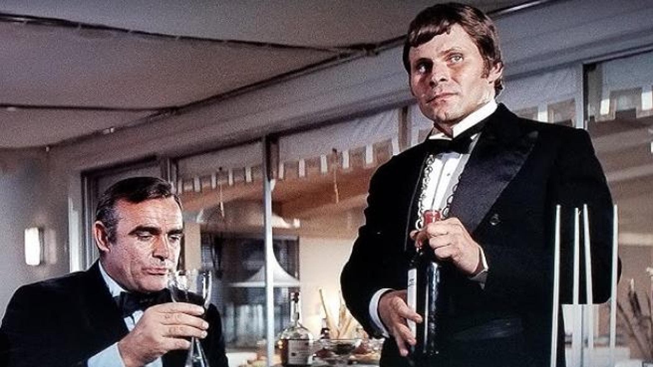 agente 007 - una cascata di diamanti