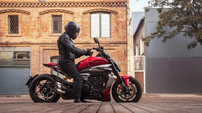 Ducati avvia la produzione della nuova XDiavel V4