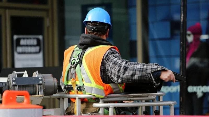 Cresce l’occupazione. Mezzo milione in 12 mesi ma quasi tutti over 50