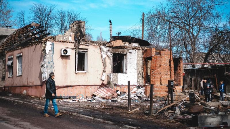 Guerra Ucraina - Russia, le news del 2 aprile. Attacco russo sulla città di Zelensky: 3 morti