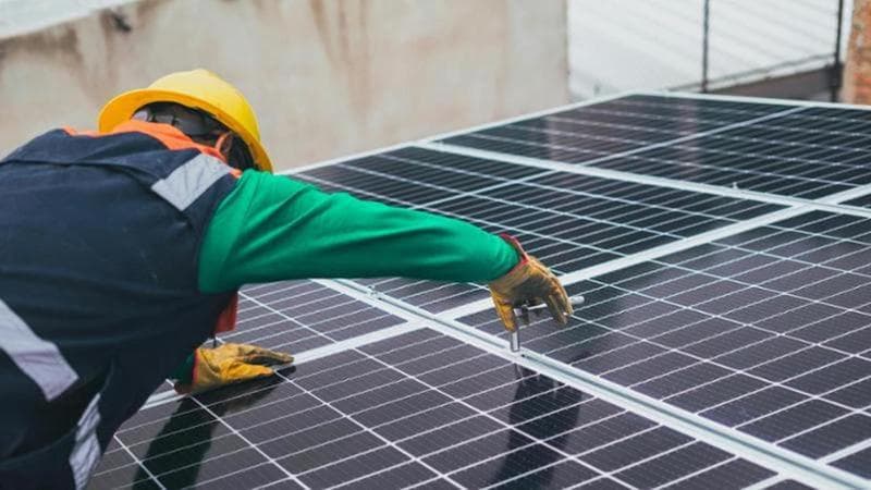 Efficienza energetica, per centrare i target al 2030 l’Italia deve investire 16 miliardi l’anno