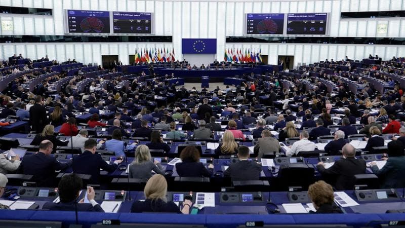 Difesa Ue, destra divisa: sì di FI, no della Lega. FdI sceglie di astenersi