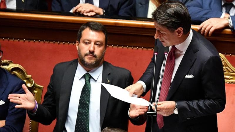 Matteo Salvini e Giuseppe Conte in un'immagine d'archivio
