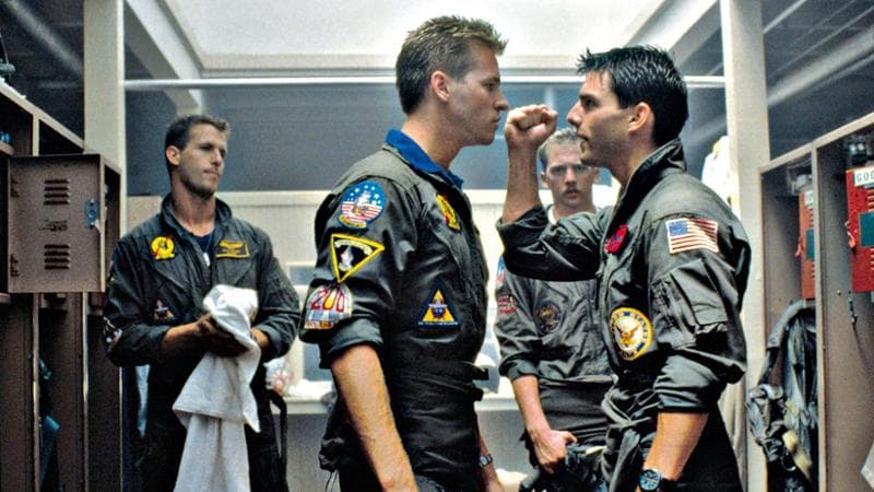 Val Kilmer e Tom Cruise sul set di Top Gun
