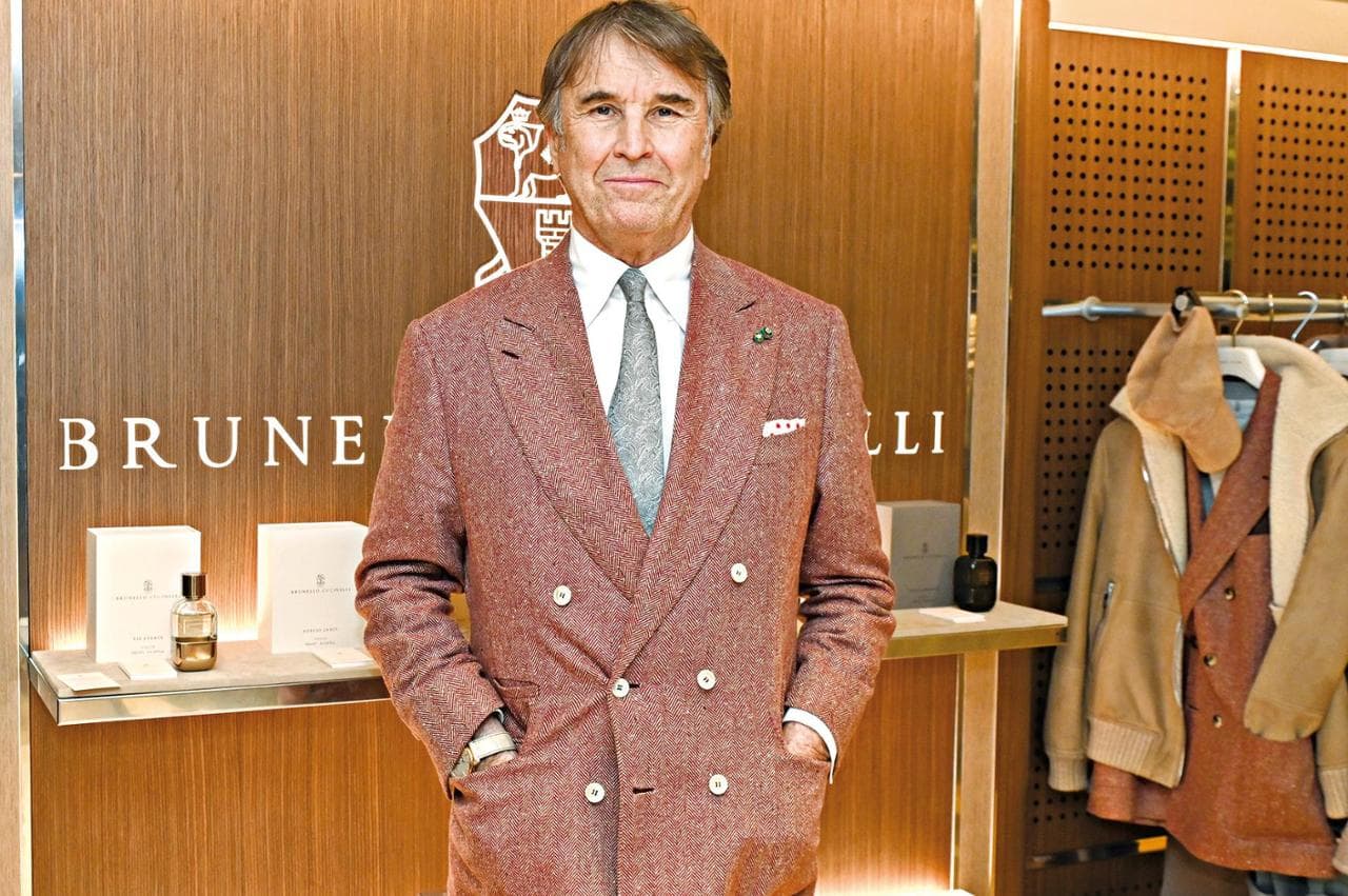 Levi Strauss acusa Brunello Cucinelli de usar etiqueta da marca registada Levi Strauss acusa Brunello Cucinelli de usar etiqueta da marca registada