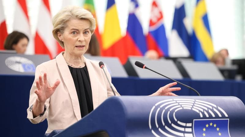 Ue, dal 15 aprile la risposta ai dazi. “Ma vogliamo trattare”. Linea dura di Macron
