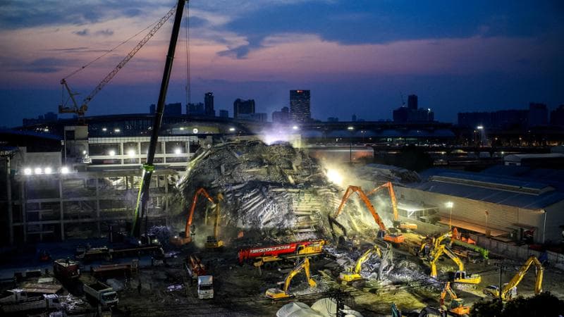 Bangkok, tre colpi dalle macerie: l’ultima speranza di trovare superstiti del terremoto