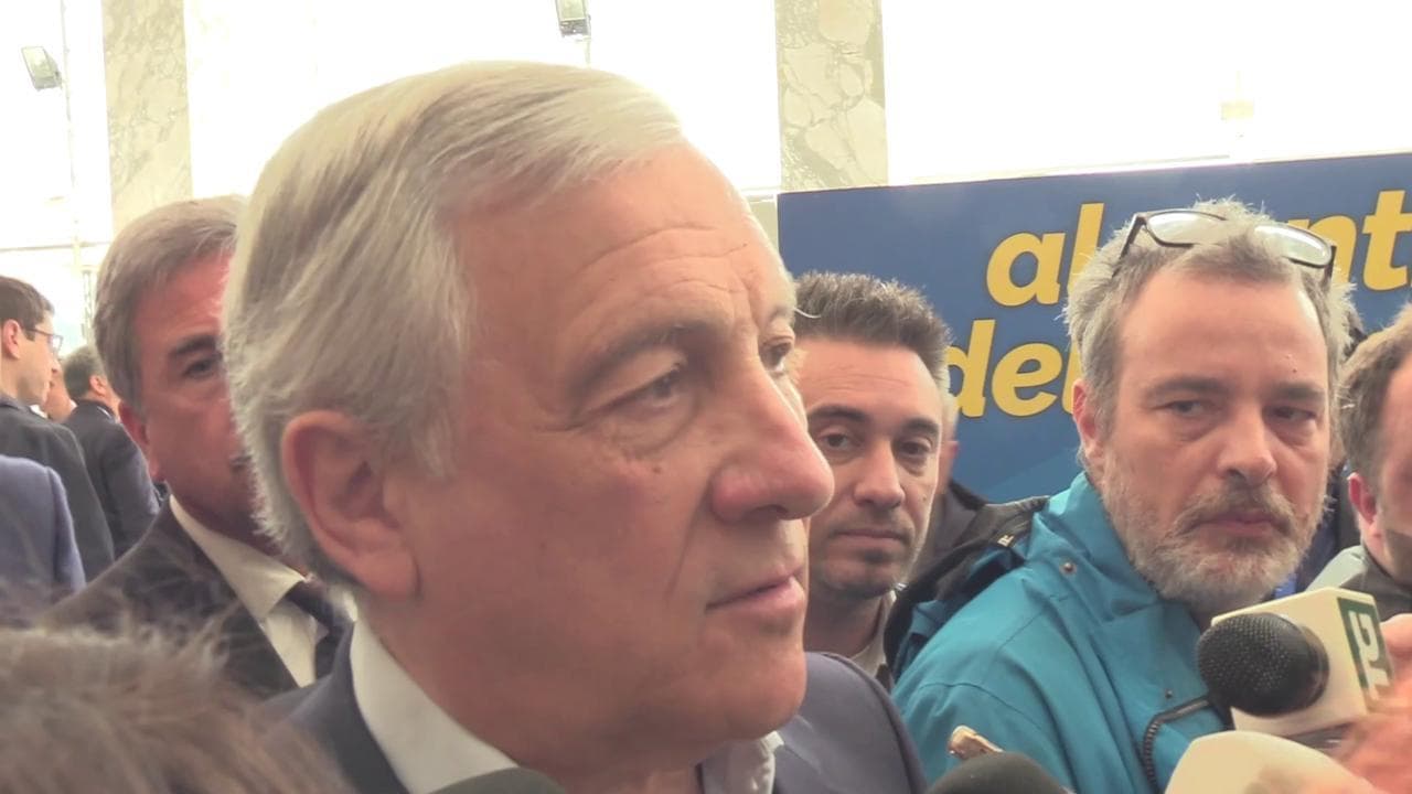 Tajani: "Se aumentano i dazi è difficile arrivare al 5% del pil per la Difesa come chiedono gli Usa"