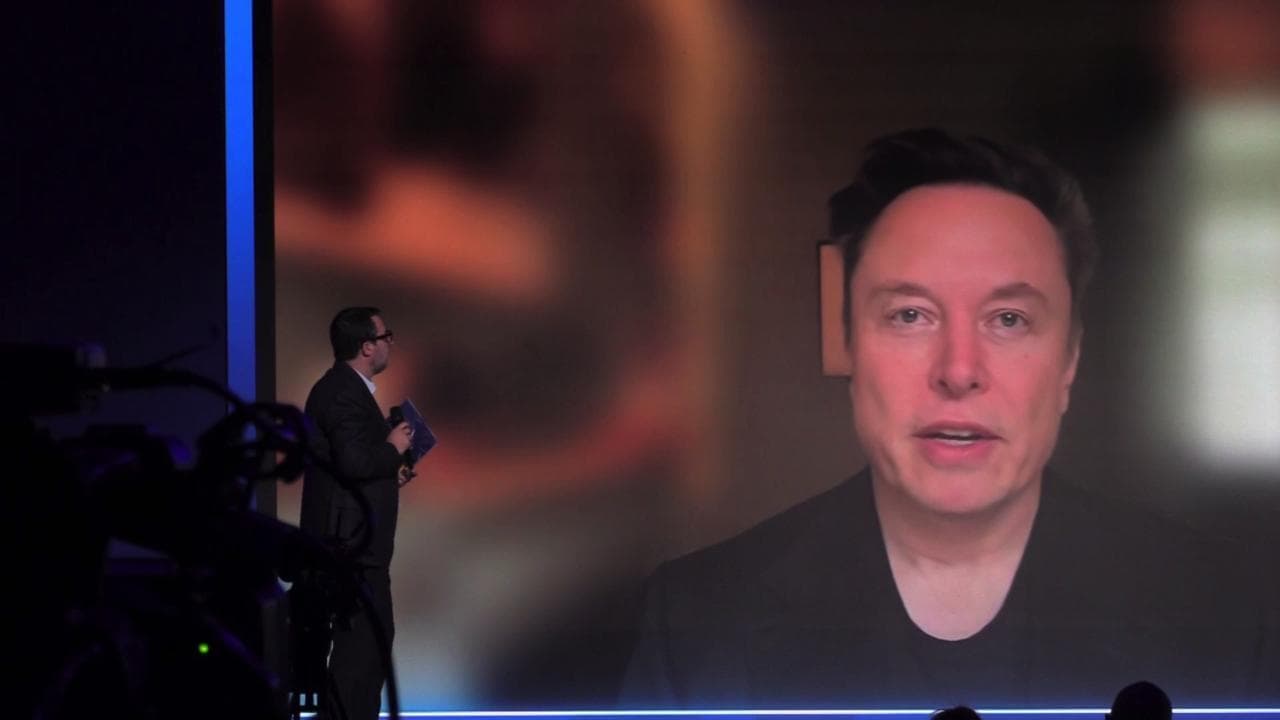 Musk: "Spero in futuro in una zona di libero scambio tra Europa e Usa"