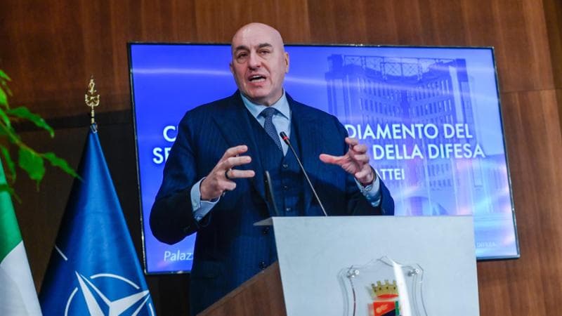 Crosetto vuole le competenze in materia di cybersicurezza, la commissione Difesa apre
