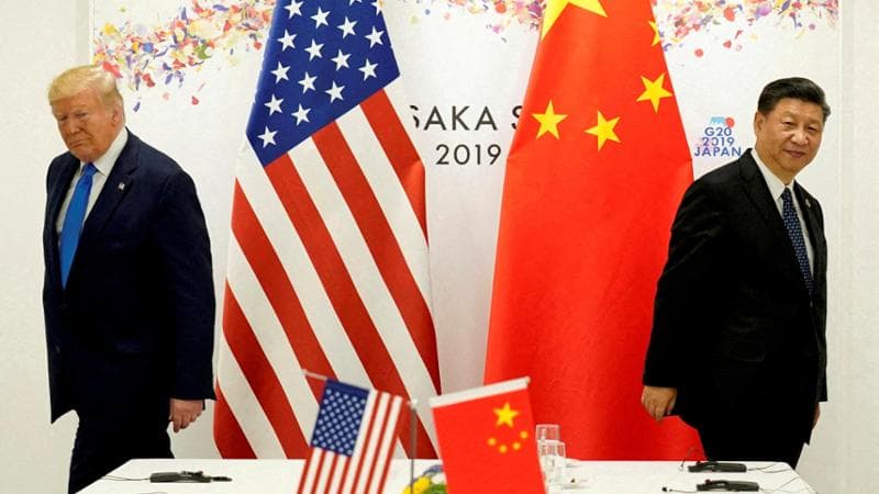 Dazi, Trump punta la Cina: “Da oggi tariffe al 104%”. Pechino: “Sbagliate tutto”