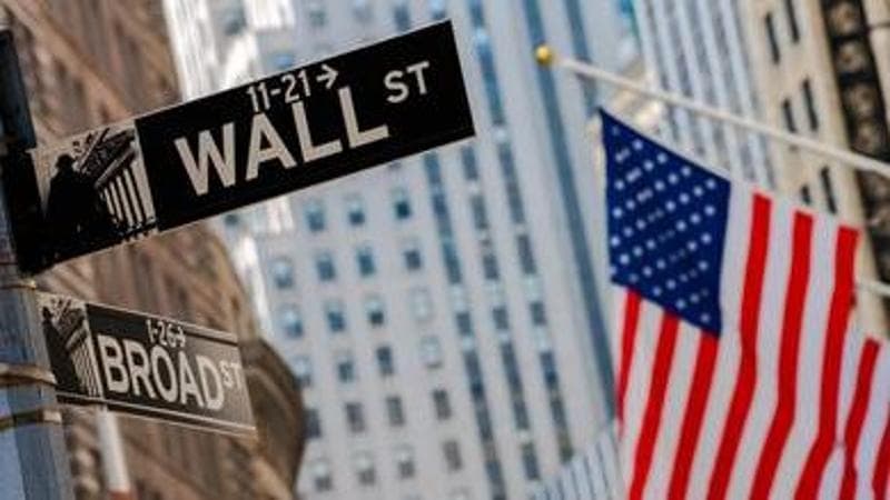 Borse oggi, news sui dazi. Trump: “Stop di 90 giorni, per Ue solo il 10%. In Cina salgono al 125%”. Wall Street vola