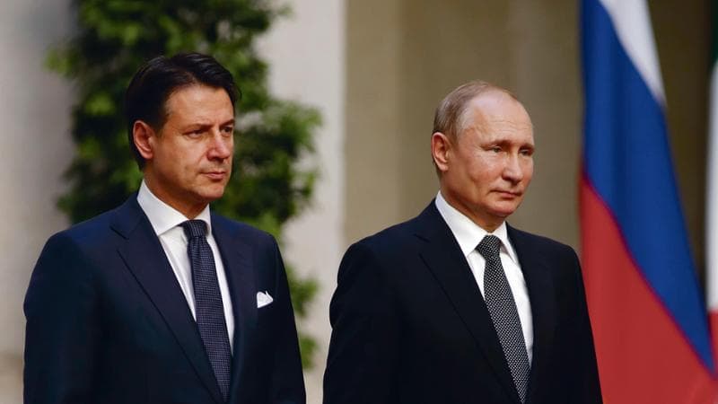 La bizzarra richiesta dei 5 stelle: sentire in Senato l’ambasciatore russo sulle ingerenze straniere