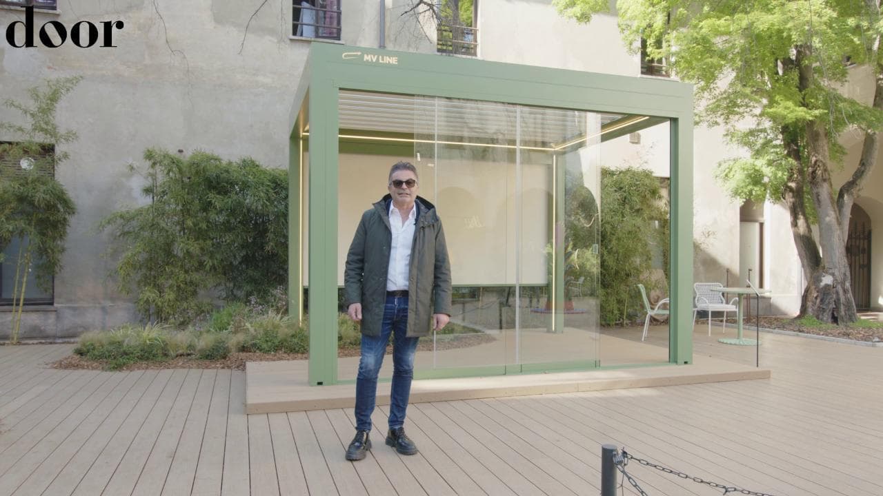 Un'oasi di comfort nel giardino delle meraviglie di Opendoor: la pergola bioclimatica Ischia