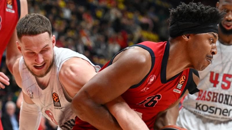 Zach LeDay in azione