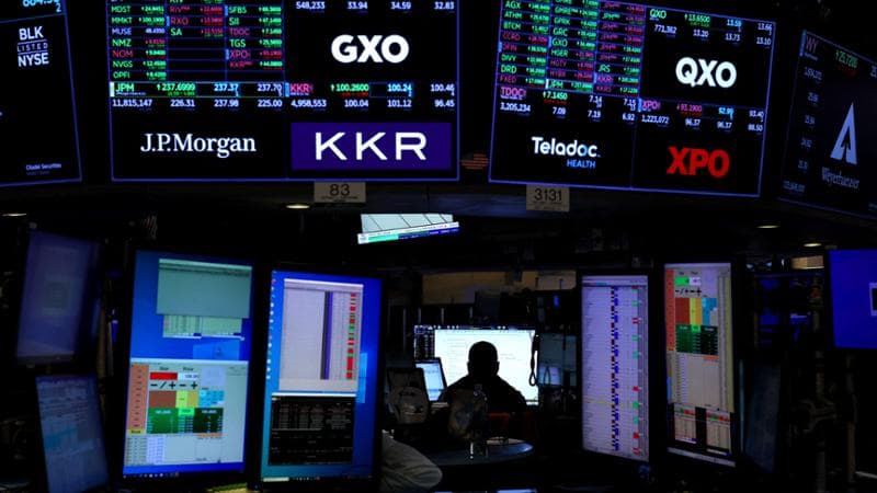 Negli Usa è allarme per la fuga da titoli di Stato e dollaro. La Fed: “Pronti ad agire”