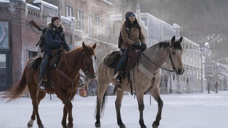 Isabela Merced e Bella Ramsey