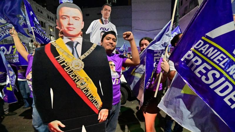Elezioni in Ecuador, rieletto il “re delle banane” Noboa. Ma González contesta il voto