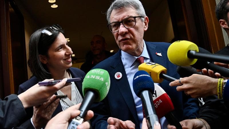 La segretaria del Partito Democratico Elly Schlein e il segretario della Cgil Maurizio Landini