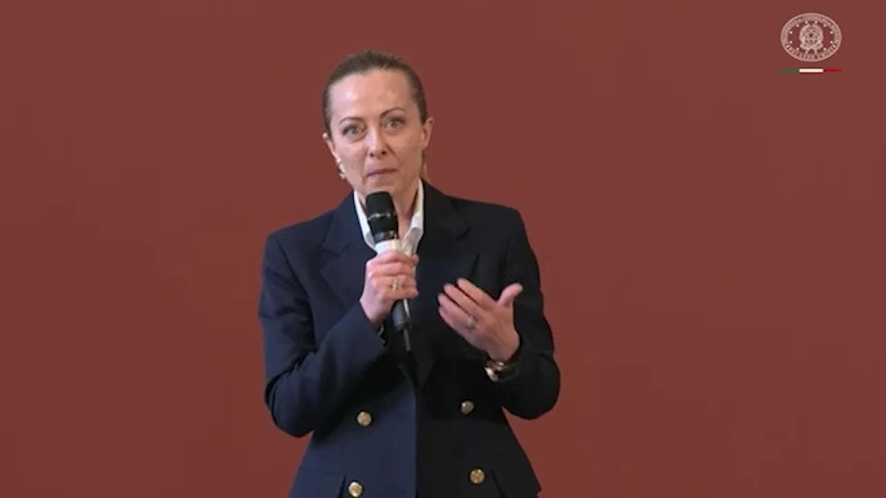 Dazi, l'ironia di Meloni sul viaggio negli Usa: "Non sento alcuna pressione per i prossimi giorni"