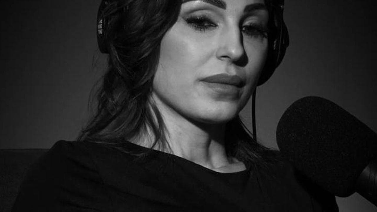 Anna Tatangelo: "Anni fa feci un percorso di analisi, ero sovrastata da tutto"