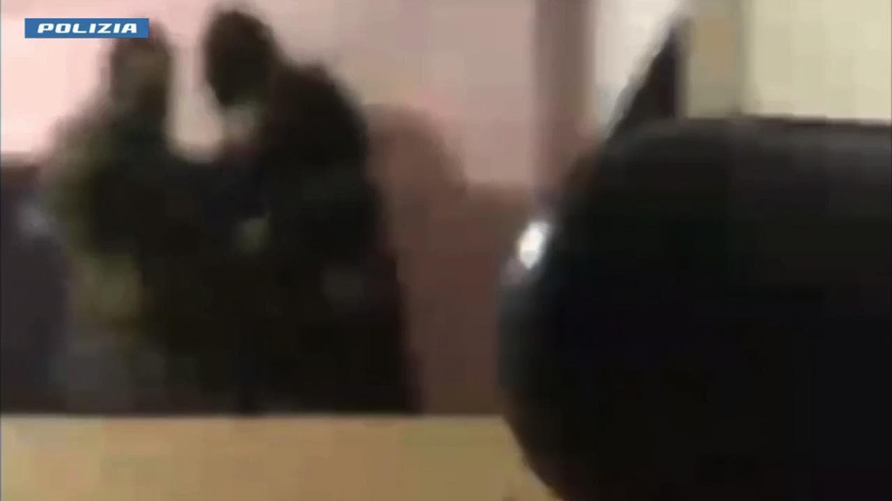 Presunto jihadista collegato all'Isis fermato in Calabria
