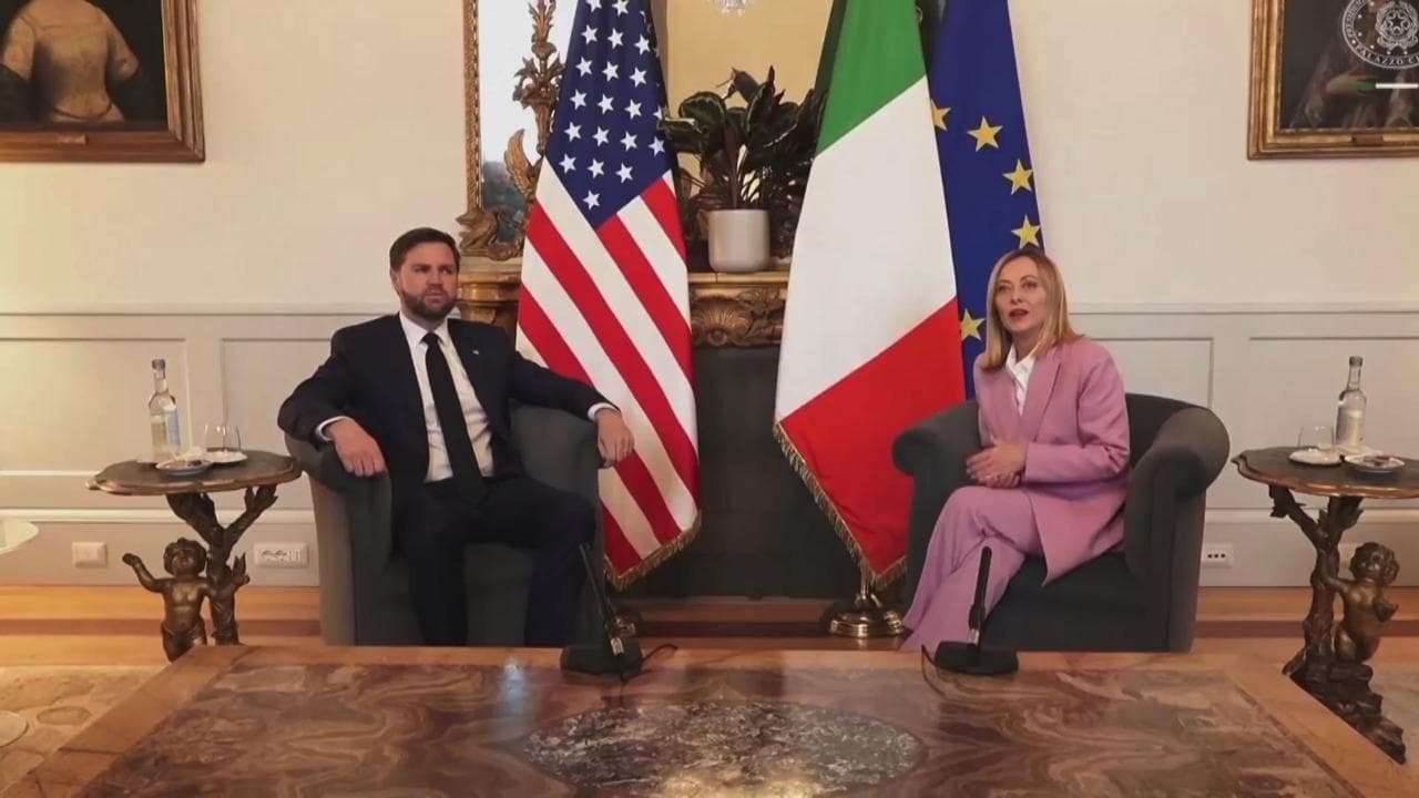 Meloni parla italiano, Vance scherza: "Anche se mi avesse dato dell'idiota, suonerebbe meraviglioso"