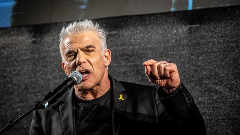 Israele, l’allarme di Lapid: “Clima insostenibile, ci saranno omicidi politici”