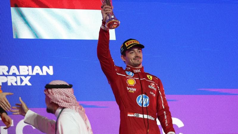 Charles Leclerc sul podio