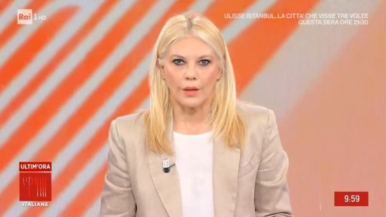 Addio Papa Francesco, i fuorionda durante l'annuncio di Rai 1