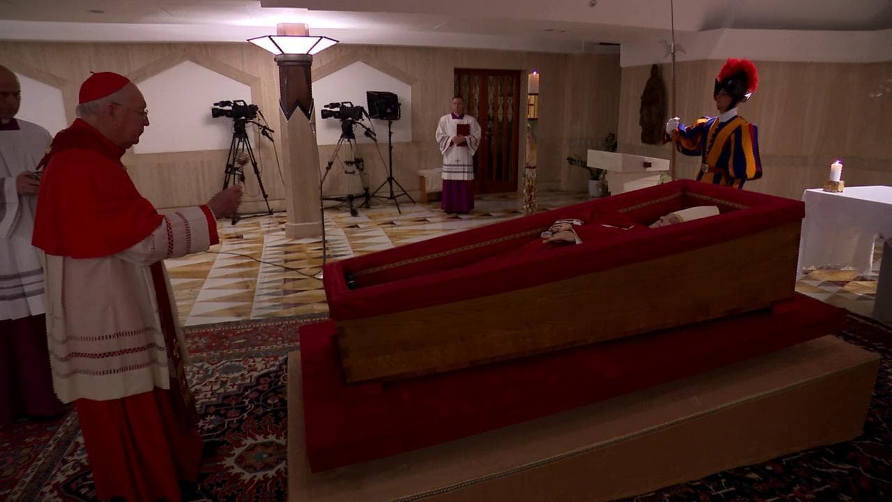 Il corpo di papa Francesco a Santa Marta
