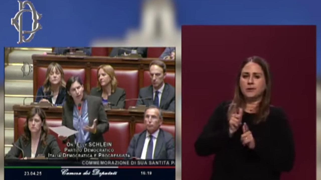 Schlein: "Papa Francesco non merita l'ipocrisia di chi deporta i migranti"